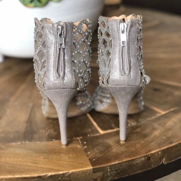 Women’s Elegant High Heel Shoes. Size 10 - Picture 3 of 8